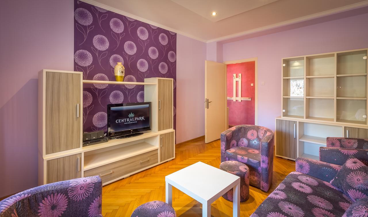 Central Park Family Apartment Belgrado Esterno foto